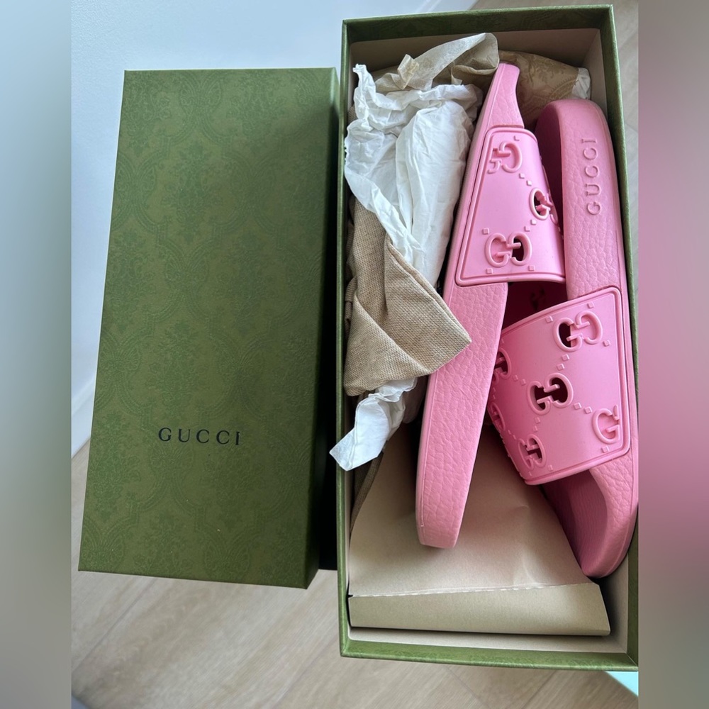 Gucci slides